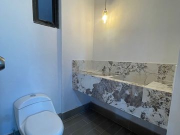 Hermoso departamento de estreno en avenida Libertad