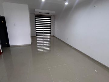 Venta de casa, sector Calderón, Quito