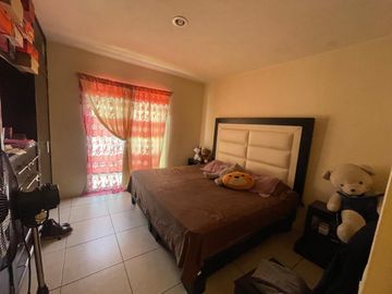 Casa Dentro de Coto en Fracc Parques del Palmar