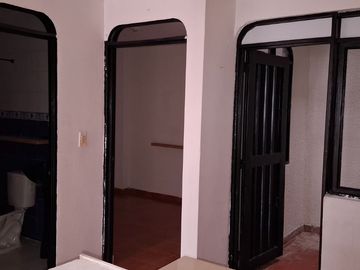 Venta Casa 3 pisos independientes barrio Coodelmar 4 , Cuba