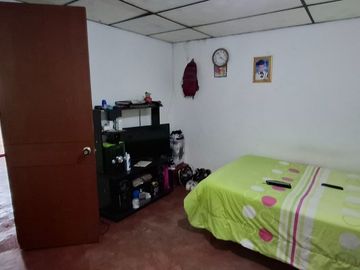 Venta Casa 3 pisos independientes barrio Coodelmar 4 , Cuba