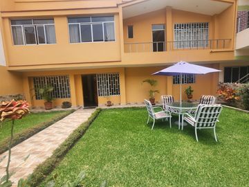 VENDO CASA +DEPARTAMENTO EN PUEBLO LIBRE  Cerca al cruce de Sucre y Bolivar- Hospital Santa Rosa