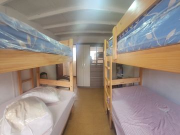 VENDO CASA +DEPARTAMENTO EN PUEBLO LIBRE  Cerca al cruce de Sucre y Bolivar- Hospital Santa Rosa