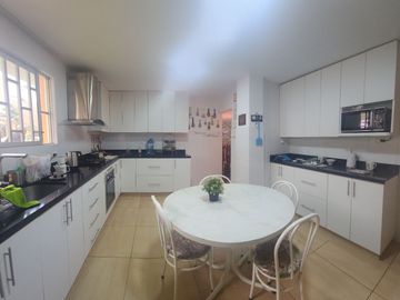 VENDO CASA +DEPARTAMENTO EN PUEBLO LIBRE  Cerca al cruce de Sucre y Bolivar- Hospital Santa Rosa