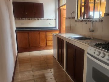 VENDO CASA +DEPARTAMENTO EN PUEBLO LIBRE  Cerca al cruce de Sucre y Bolivar- Hospital Santa Rosa