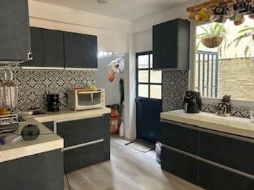 VENDO UNA CASA DE 4 DORMITORIOS EN PUERTO AZUL
