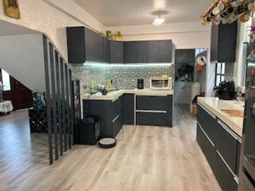 VENDO UNA CASA DE 4 DORMITORIOS EN PUERTO AZUL
