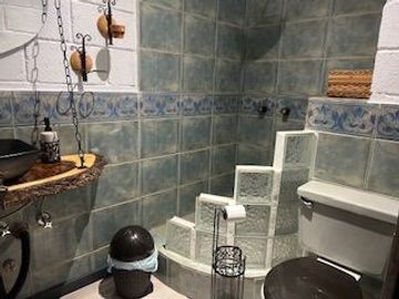 VENDO UNA CASA DE 4 DORMITORIOS EN PUERTO AZUL