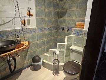 VENDO UNA CASA DE 4 DORMITORIOS EN PUERTO AZUL