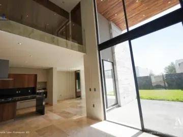 SE VENDE CASA UBICADA EN LA CAMPIÑA