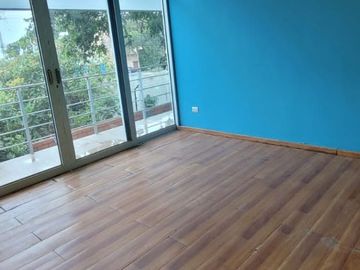 CASA EN VENTA 933 m2 - Carretera Chiclayo - Pimentel
