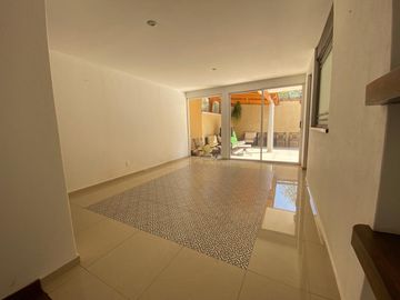 VENTA LINDA CASA EN CONDOMINIO FRENTE A  LA PLAZA GRAND SAN FRANCISCO, TETELPAN
