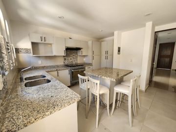 VENTA LINDA CASA EN CONDOMINIO FRENTE A  LA PLAZA GRAND SAN FRANCISCO, TETELPAN