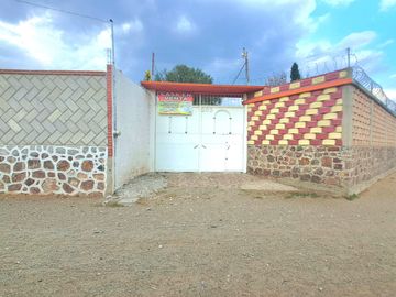 HERMOSA CASA DE CAMPO UBICADA EN ZEMPOALA, HGO.