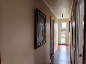 LINDA PARCELA CON 2 CASAS EN CONDOMINIO CONSOLIDADO