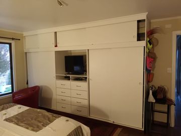 LINDA PARCELA CON 2 CASAS EN CONDOMINIO CONSOLIDADO