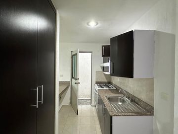 BONITA CASA EN VENTA EN EL FRACCIONAMIENTO LAS AMERICAS