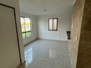 BONITA CASA EN VENTA EN EL FRACCIONAMIENTO LAS AMERICAS