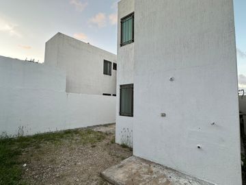 BONITA CASA EN VENTA EN EL FRACCIONAMIENTO LAS AMERICAS