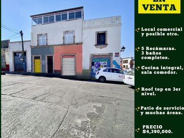 Enorme propiedad de tres niveles en venta. Corregidora Centro de Morelia.