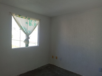 CASAEN VENTA URBI  VILLAS DEL REY, CLARES HUHUETOCA