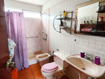 VENTA DE CASA EN AVENIDA JAVIER PRADO
