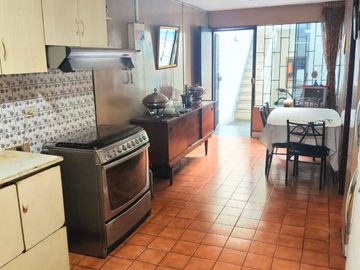 VENTA DE CASA EN AVENIDA JAVIER PRADO