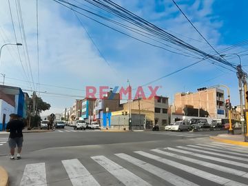 Se Vende Edificio Comercial En La Victoria