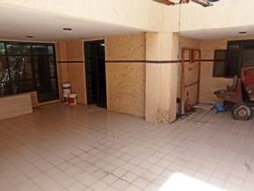 SAN MANUEL VENTA CASA SOLA EN ESQUINA EXCELENTE UBICACION A 3 MIN DEL ORIENTE