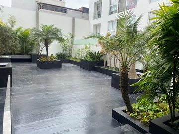 Venta lindo dúplex en primer piso de estreno 3 dormitorios, cada uno con baño.