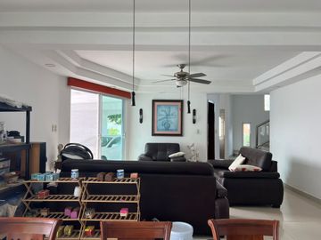 Residencia en venta en Fracc. Playas del Conchal Alvarado Veracruz.