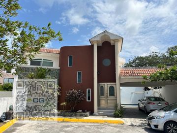 Residencia en venta en Fracc. Playas del Conchal Alvarado Veracruz.