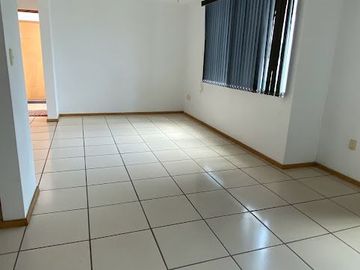 DEPARTAMENTO EN RENTA EN EL MORAL 3 RECAMARAS C/U CON BAÑO