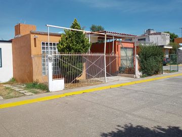 Casa en Renta en Soyaniquilpan, amueblada y con todos los servicios incluidos.