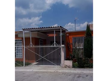 Casa en Renta en Soyaniquilpan, amueblada y con todos los servicios incluidos.