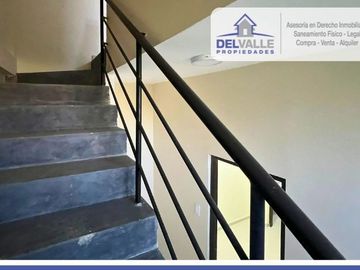 SE VENDE LOCAL DE 03 NIVELES - MIRAFLORES COUNTRY CLUB