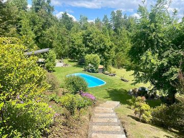 SE vende paraíso en la Tierra, acogedora casa con vista al lago Calafquén