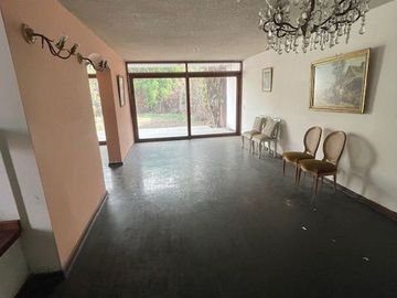 LINDA CASA PARA MEJORARLA, ESPACIOS SUPER AMPLIOS, A PRECIO DE OCASION, $1,460 m2, Urb. HUMBOLT, MIRAFLORES