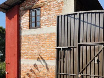 Renta Casa sola en San Miguel Tlaixpan, Texcoco, con 900 m2 de jardín¡