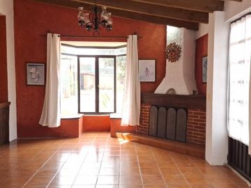 Renta Casa sola en San Miguel Tlaixpan, Texcoco, con 900 m2 de jardín¡