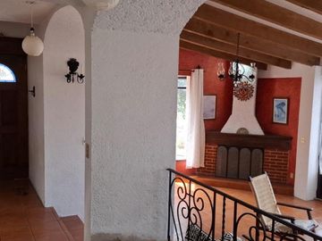 Renta Casa sola en San Miguel Tlaixpan, Texcoco, con 900 m2 de jardín¡