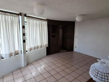 Renta Casa sola en San Miguel Tlaixpan, Texcoco, con 900 m2 de jardín¡