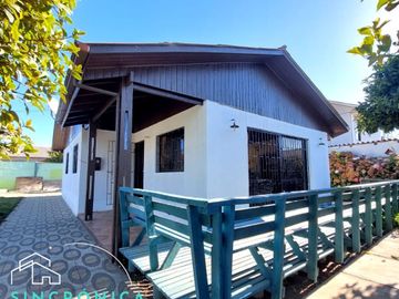 ¡ACOJEDORA CASA EN SECOR LOS TILOS ALGARROBO!