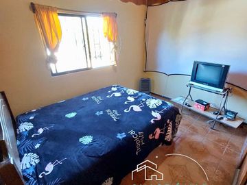 ¡ACOJEDORA CASA EN SECOR LOS TILOS ALGARROBO!
