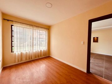 Casa de venta 5 dormitorios en Cuenca Ecuador