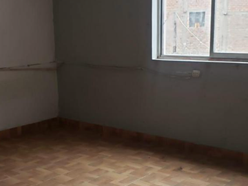 Venta de Casa Como Terreno en Cercado de Lima