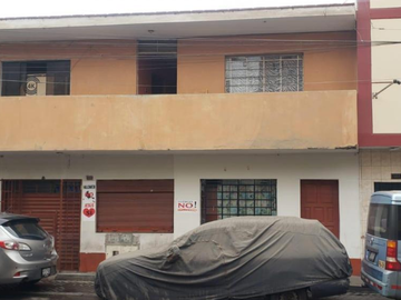 Venta de Casa Como Terreno en Cercado de Lima