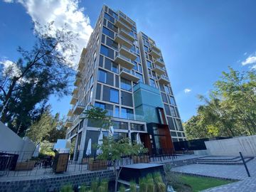 Departamento en venta Junto a Puerta del Bosque, 2 Rec, 2.5 B, 2 estacionamientos