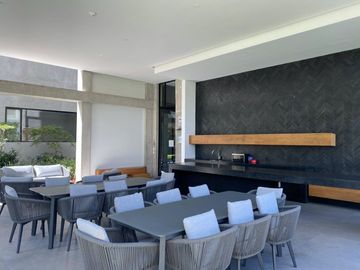 Departamento en venta Junto a Puerta del Bosque, 2 Rec, 2.5 B, 2 estacionamientos