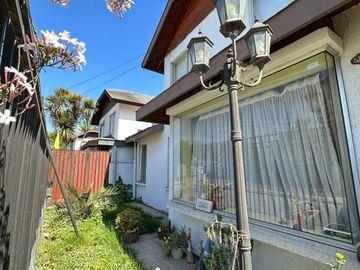 Ibacache Propiedades vende Casa en Los Aromos Chiguayante